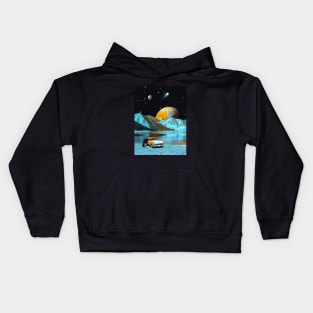 Friendly Space Bear - Space Aesthetic, Retro Futurism, Sci-Fi Kids Hoodie